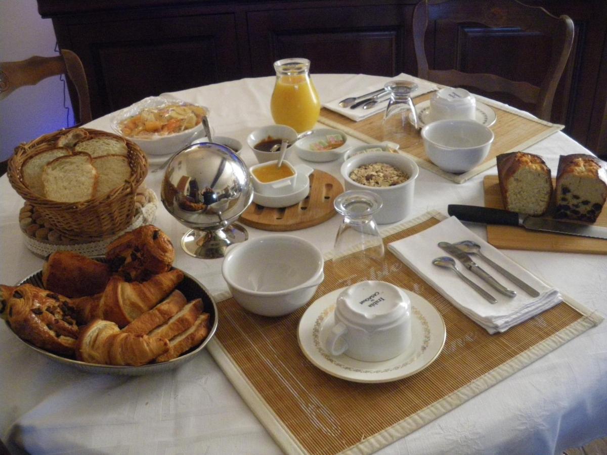 La Metairie Du Pont Bed and Breakfast Sainte-Hermine Eksteriør billede