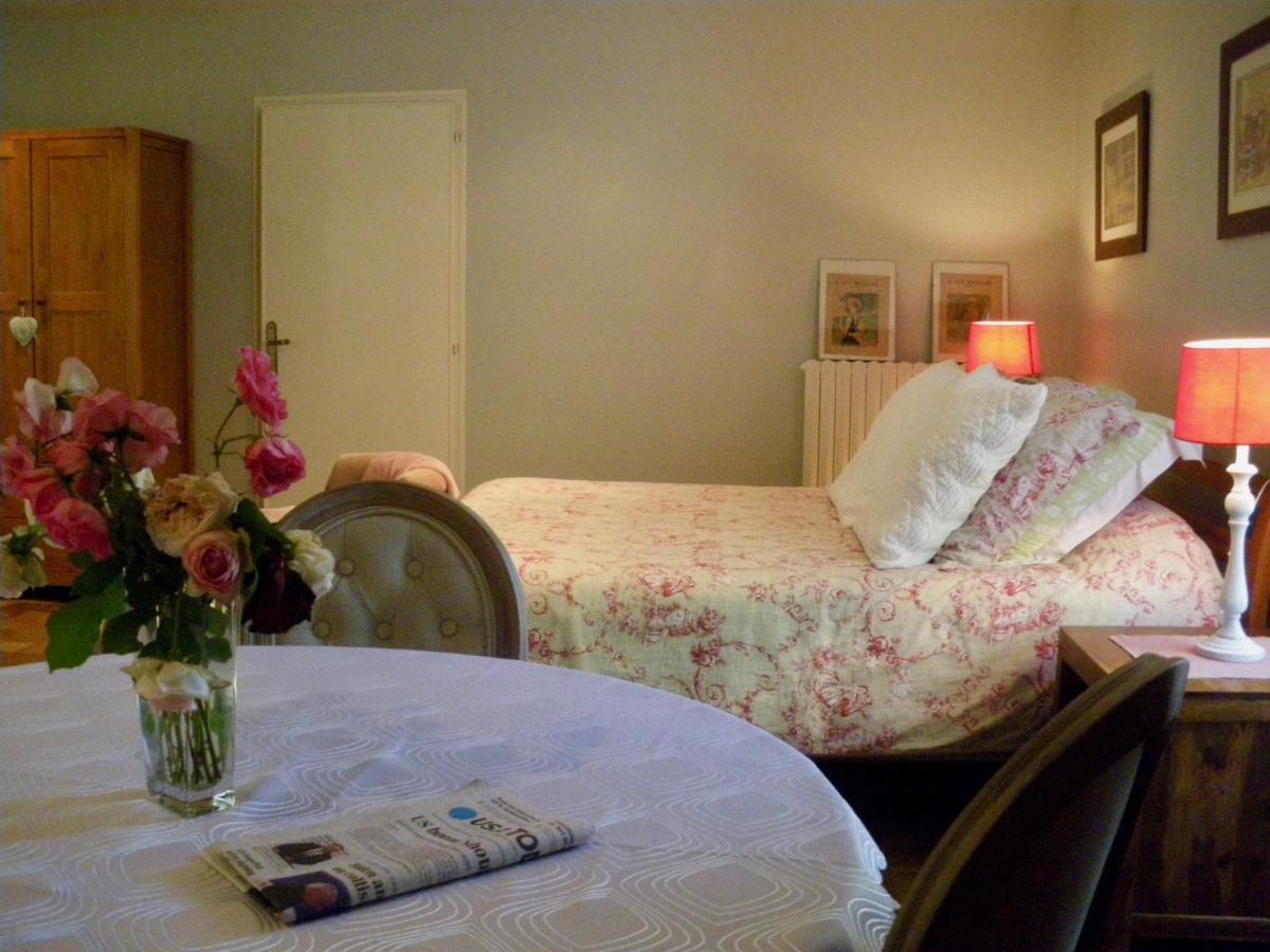 La Metairie Du Pont Bed and Breakfast Sainte-Hermine Eksteriør billede